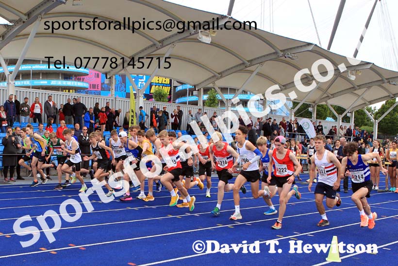 Mens under-17s 2022 Northern Road Relays, SportsCity, Manchester. Photo: David T. Hewitson/Sports for All Pics